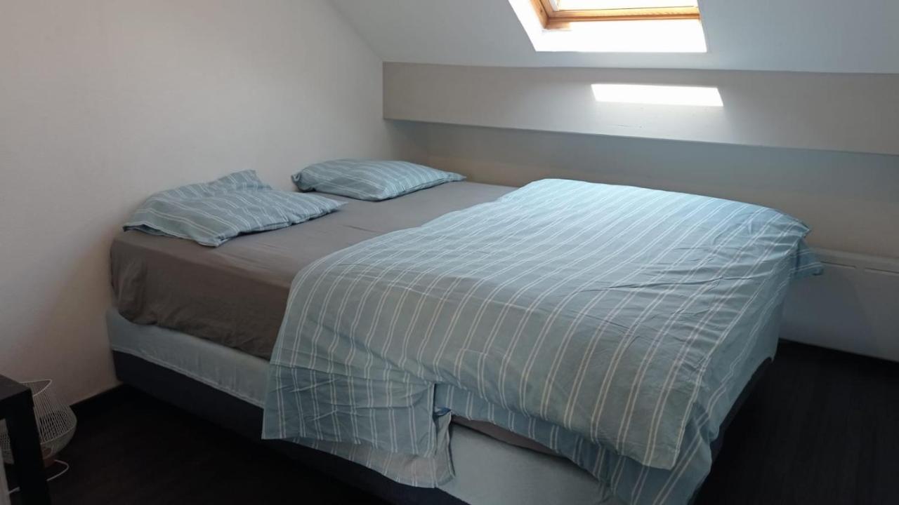 Charmant Logement Proche Disneyland Paris Parking Lagny 外观 照片